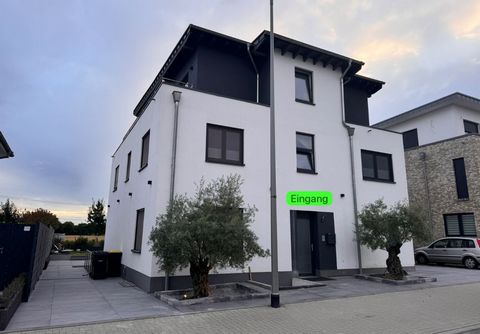 Welcome to our 3-room apartment in the planet quarter of Pulheim. The apartment is only 15 minutes from Cologne by train, 15-20 minutes by car. There is room for up to 7 guests here. House within a house, a separate entrance, terrace, air conditionin...