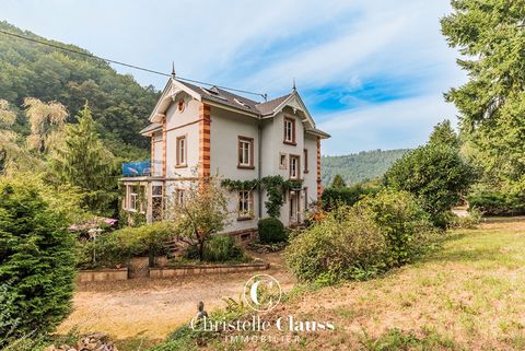 In EXCLUSIVITY, in your Christelle Clauss Immobilier agency in Sélestat, come and discover this magnificent completely renovated house combining charm and serenity, with a living area of approximately 240m2, all on the heights of FERTRUPT on a plot o...