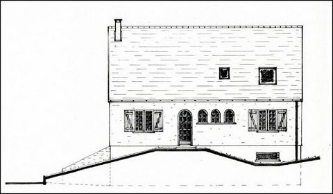 Maison 8 pièces . A 5 mn en voiture du centre-ville de chalons en champagne, 3 mn de la gare , 15 mn de l'A26 . Située dans une rue très calme, cette grande maison de 221m², en très bon état (prévoir petit travaux de décoration) et dotée de matériaux...