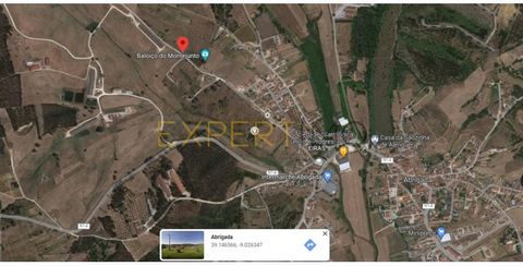 Land with 68000 m2 (almost 7 hectares), urbanizable. It faces street, in Abrigada, municipality of Alenquer, lisbon district and dista +- 50 Kms from Lisbon International Airport. Viata to the Serra de Montejunto. This land is expected to be divided ...