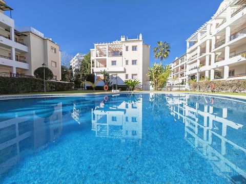 Apartment for rent in River Garden, Marbella with 3 bedrooms, 2 bathrooms and 1 on suite bathroom, with communal swimming pool, private garage (1 parking spaces) and communal garden. Regarding property dimensions, it has 132.57 m² built and 31.92 m² ...