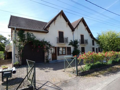 Maison,8 pièces ,5 chambres, dépendances, sur 15 ares de terrain
