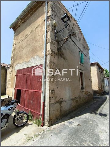 Remise au centre du village.