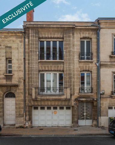 Maison bourgeoise – Jardin arboré – Garage
