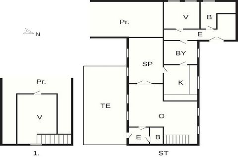 Not far from a good beach in Høll is this thatched house with apartments. The apartment has many good facilities and is nicely furnished with good beds. From the living room there is access to the terrace. Not for rent to youth groups. A refundable d...