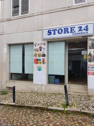 Descubre este excelente local comercial en Setúbal, Almada, ideal para emprendedores y negocios en crecimiento. Con un precio atractivo de 475.000, esta propiedad de 105m² ofrece una gran oportunidad para establecer tu marca en una ubicación estratég...