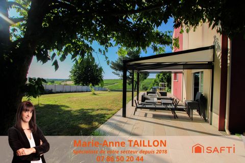 Maison ancienne rénovée et dépendance avec vue exceptionnelle