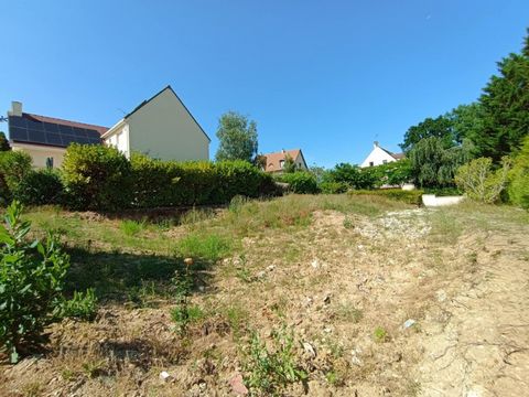 Terrain constructible viabilisé à vendre à BREUILLET (91) proche des écoles et de la gare