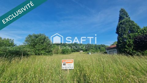 Terrain constructible plat et lumineux à Aspet