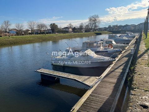 Maison Atypique Charentaise de 201m² au port de RIBEROU à Saujon