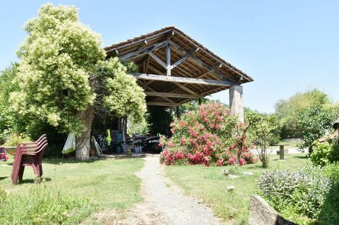 Maison de caractère en pierre avec dépendances  Proche Cordes-sur-Ciel