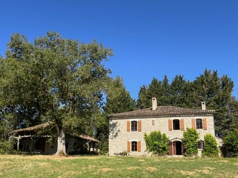 Belle propriété rurale à Cayriech
