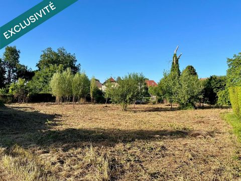 Terrain à bâtir à Grozon – Calme, nature et proximité !