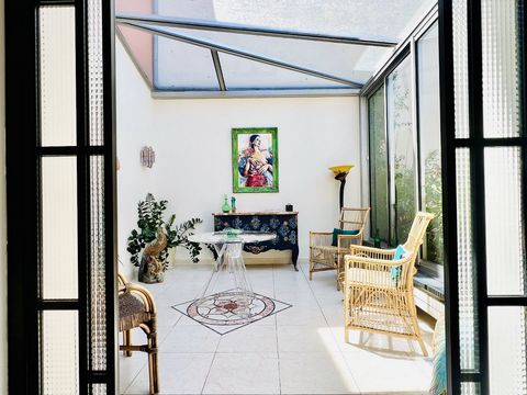 Exceptionnelle Maison de Ville "Albigeoise" avec Local Commercial et Jardin Secret
