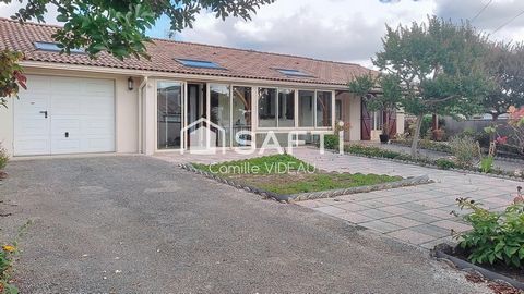 Maison avec 3 chambres , un garage et jardin