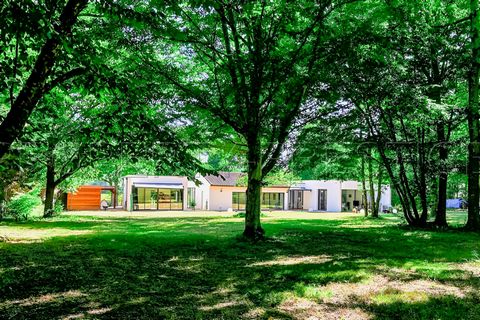 TOULOUSE MAISON ARCHITECTE 200 M² 1,2 HA