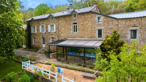 Ensemble immobilier - 6ha - gîtes - SEVERAC-LE-CHÂTEAU