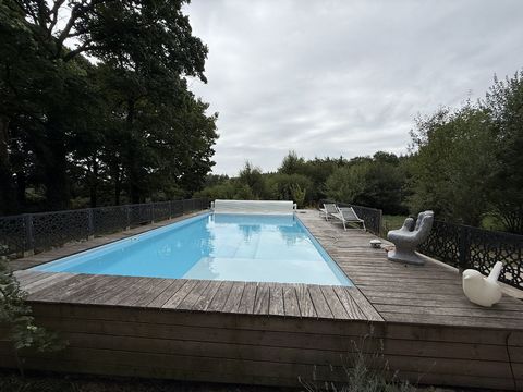 0 saBelle propriété dans un havre de paix proche Saissac, piscine, 2.2 hect
