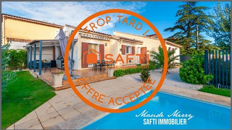 Centre ville Garéoult - commerces et écoles à pied tout en étant au calme sans vis-à-vis - maison plain-pied de 107 m2 habitable - 3 chambres - un garage - piscine et terrain de presque 500 m2 - tout à l'égout - rare à la vente