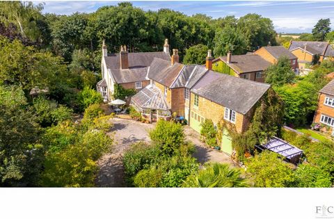 Netherfield House is a dwelling of quality, elegance and historical charm. This stunning property has been carefully nurtured through hundreds of years and retains elements of its Georgian, Victorian and Edwardian past. With a delightful mixture of o...