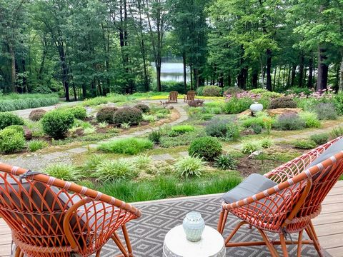 Minutes away from the historic Village of Cold Spring, and one-hour relaxing, river view train ride to NYC. Come and see for yourself why this rare Garrison property is the perfect getaway for those seeking a serene and luxurious lifestyle. Designed ...