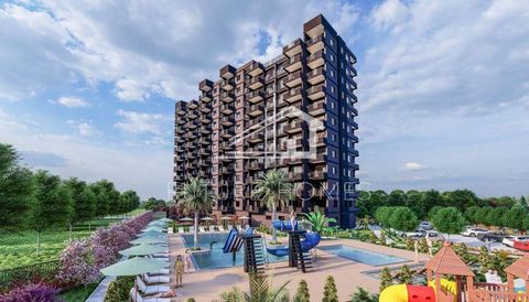 Apartments for sale are located in Cesmeli, a district of Erdemli, Mersin. Mersin draws attention with its walking paths decorated with palm trees, luxury restaurants and cafes, shopping centers, socio-cultural structure and developed city infrastruc...