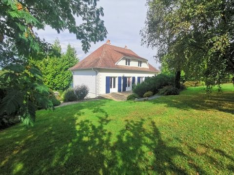 Dpt Sarthe (72), à vendre CONFLANS SUR ANILLE maison P5 de 110 m² - Terrain de 2 463,00 m²