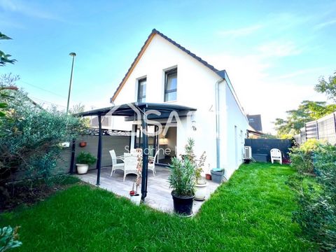 4-5 room house, 91 m² floor area, 84 m² living space, ideally located in the centre of the village of La Wantzenau, very close to the banks of the River Ill, very dynamic town centre: shops, nursery, primary and secondary schools, train station, rich...