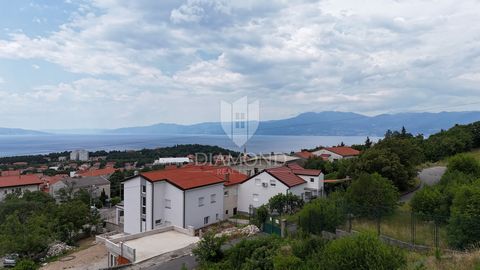 Location: Primorsko-goranska županija, Rijeka, Trsat. Trsat, building land with the possibility of building two buildings, sea view In one of the most beautiful parts of the city, we offer a building land with a wonderful view of the entire Kvarner B...