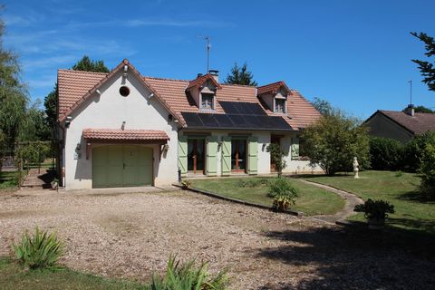 Sur la commune de TOURY LURCY « Les Oudilles », pavillon de plain-pied comprenant entrée, salon/salle à manger, cuisine aménagée équipée, buanderie, cellier, 2 chambres, salle d'eau et WC. A l'étage grande pièce palière, 2 chambres, cabinet de toilet...