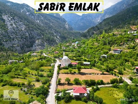 WITH 7 YEARS OF RELIABLE EXPERIENCE, THE ONLY CORRECT ADDRESS FOR REAL ESTATE BUYING AND SELLING AND RENTING   650 m² Roadfront Field for Sale in Alanya Alacami Village!   INVESTMENT GARDEN FOR SALE IN A SUMMER AND WINTER NEIGHBORHOOD - **Nature View...