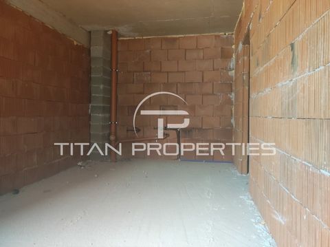 Titan Properties präsentiert Ihnen eine Ein-Zimmer-Wohnung im Wohnviertel. Südlich. In der Nähe befinden sich Einzelhandelsgeschäfte, Haltestellen des öffentlichen Verkehrs, Kindergärten, Schulen sowie Erholungs- und Sportbereiche. Die Wohnung befind...