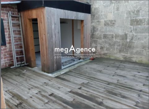 Appartement au rez-de-chaussée dans un immeuble de un étage .