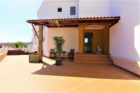 Duplex for sale with beautiful views in Arguineguín, Gran Canaria The house: It is an ideal double for families or couples. Its distribution is as follows: On the ground floor we find: A large terrace with access to the entrance from the street. In a...