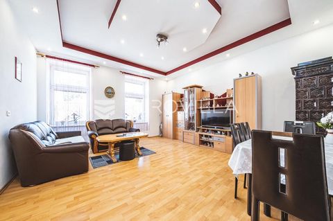 Zagreb, Center. Furnished duplex apartment in an excellent location, in a well-maintained building with a storage space in the basement that can be converted into a residential or commercial unit. The apartment consists of two floors, with the second...