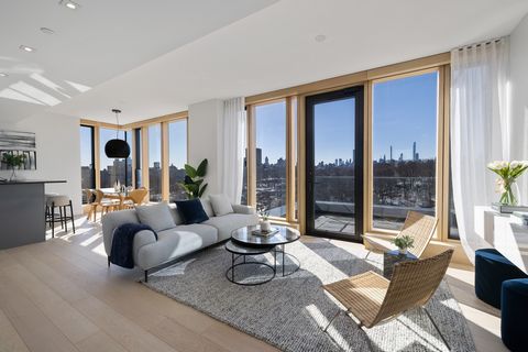 IMMEDIATE OCCUPANCY. Introducing 145 Central Park North, a luxury-defining condominium where residents enjoy the city’s most famous park as it unfurls before them. Boasting high-end finishes and tantalizing views of Central Park, this 3-bedroom, 2-ba...