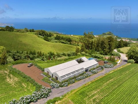 LAND with sea view and approved project for accommodation and rural tourism, with 3,888 m2 of total area, located in São Brás, Ribeira Grande, on the island of São Miguel, Azores. The approved project foresees the construction of a building, consisti...