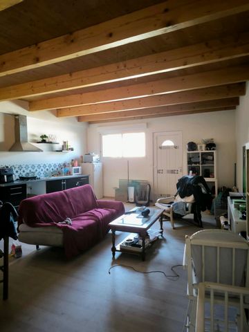 APPARTEMENT LUMINEUX EN COEUR DE PONS