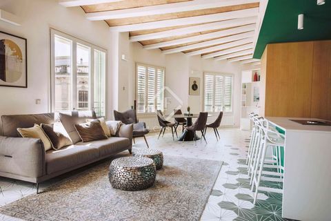 Alquier temporal. Piso Esmeraldo. Exclusiva vivienda de lujo en finca regia con conserje y espacios comunitarios de alto nivel – Dreta de l’Eixample Ubicada en una prestigiosa finca regia con servicio de conserjería en el codiciado barrio del Eixampl...