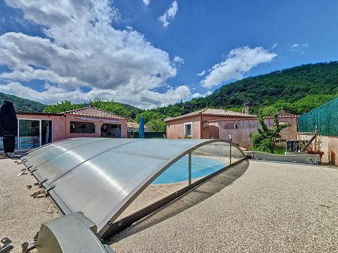 Villa de plain-pied aux prestations haut de gamme – La Tour-sur-Orb – 145 m² habitables + annexes