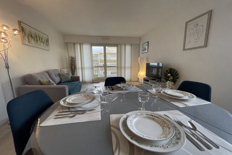Profitez d'un séjour paisible et élégant à deux pas du cœur du Mans dans cet appartement lumineux et spacieux situé dans le quartier paisible de Prémartine. Idéal pour les familles, les professionnels ou les petits groupes, ce havre de paix moderne a...