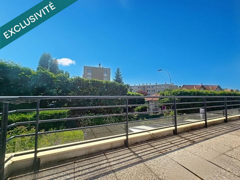 GRAND DEUX PIECES AVEC TERRASSE
