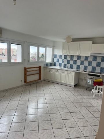 Appartement à vendre 4 pièces MONTPELLIER (34)