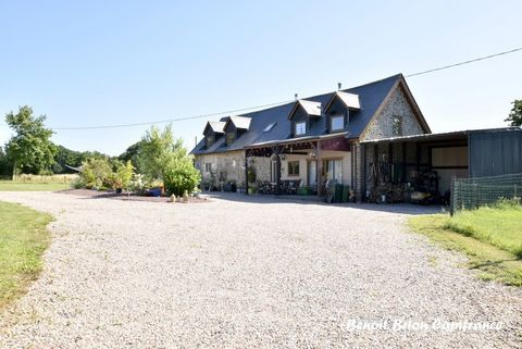 Authentique longère en pierre de 153 m² avec 4 chambres sur un terrain de 4 591 m² à Saint-Charles-de-Percy (14)