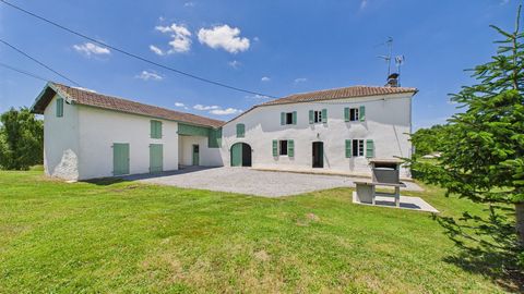 Ancienne ferme rénovée avec dépendances et vue dégagée