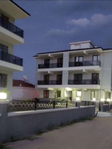 Kans Appartementen te koop in Mugla Ula 2+1 en 1+1 Diverse Nieuwe Appartementen Beschikbaar Netto 70m2 U kunt contact met ons opnemen voor gedetailleerde informatie. Deze advertentie is automatisch geïntegreerd door het RE-OS Real Estate MLS-programm...
