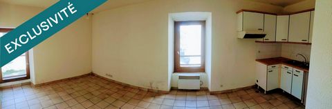 T3 au 1er étage – Centre village, proche frontière, bon état général