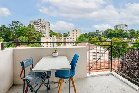 Procé - Beau T3 lumineux avec balcon et box fermé