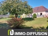 Mandate N°FRP135131 : Cairon, Caen north city bus, very beautiful house of character with beautiful volumes, of 230 m², beautiful living room of 44 m² with fireplace, kitchen of 16 m² fitted and equipped very pleasant, 3 beautiful bedrooms with dress...