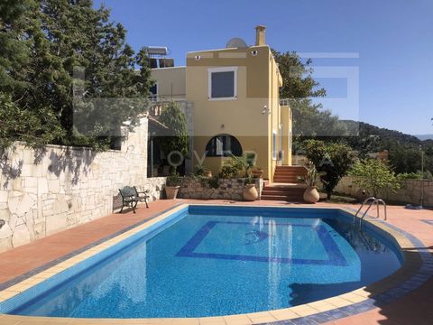 A beautiful villa for sale in Stalos, built in the traditional Cretan style, perched atop the seaside village and offering the best out of the Cretan landscape and panoramic sea views. This stone-decorated 100m2 villa is set over 2 floors in a plot o...